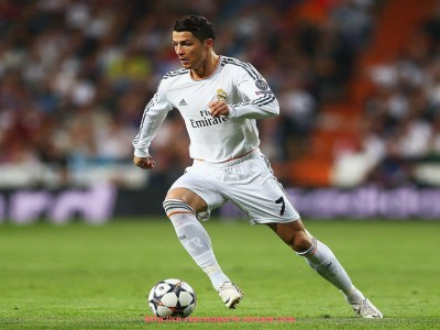 人人体育直播-世俱杯防线协同作战能力与关键球员指挥作用评估